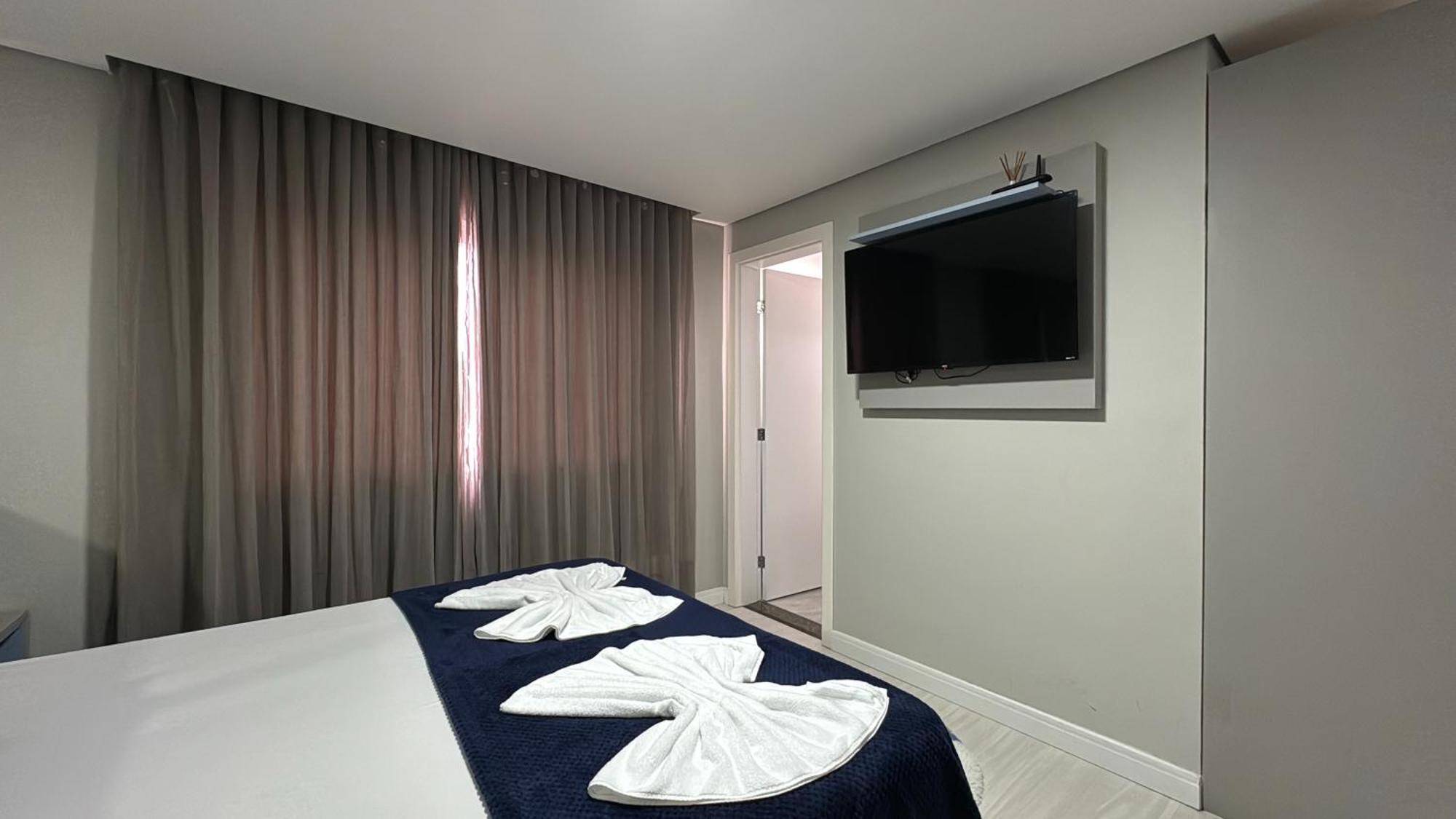 16- Studio Decorado Perfeito Para Casal!!! Curitiba Dış mekan fotoğraf